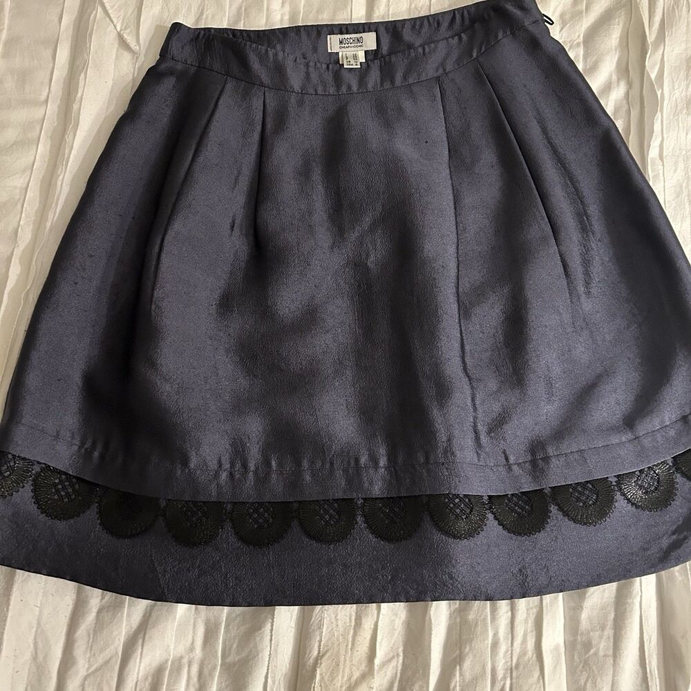 Moschino cheap and chic Blue Satin Skirt With Black Lace Trim Lined Size 8 EUC!